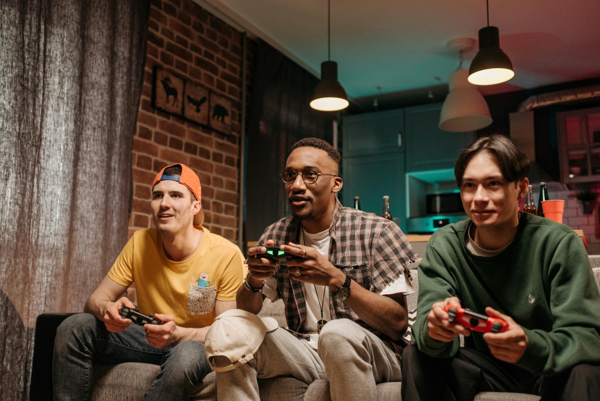 image of players gaming together with different gamer personality traits