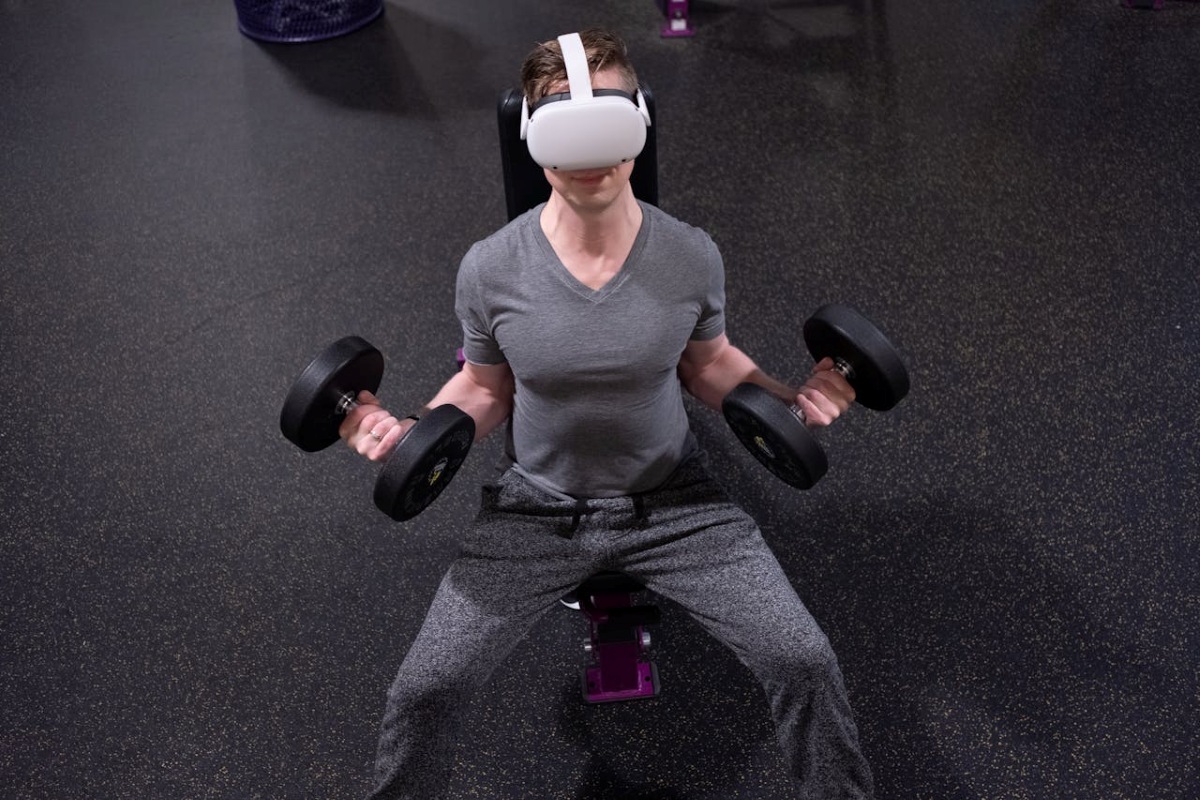 image of a man exercising with a vr headset to provide a guide for healthy gaming